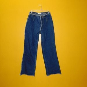 Committed frayed waist, seams & hem denim jeans